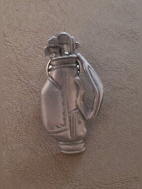 Golf Bag Charm Pendant Pin in Silver Tone